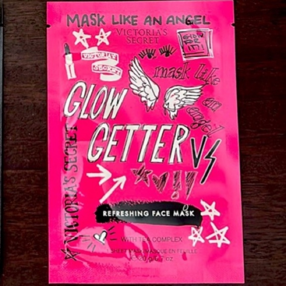 PINK Skincare Mask Set Of 6 NWT - Picture 4 of 9